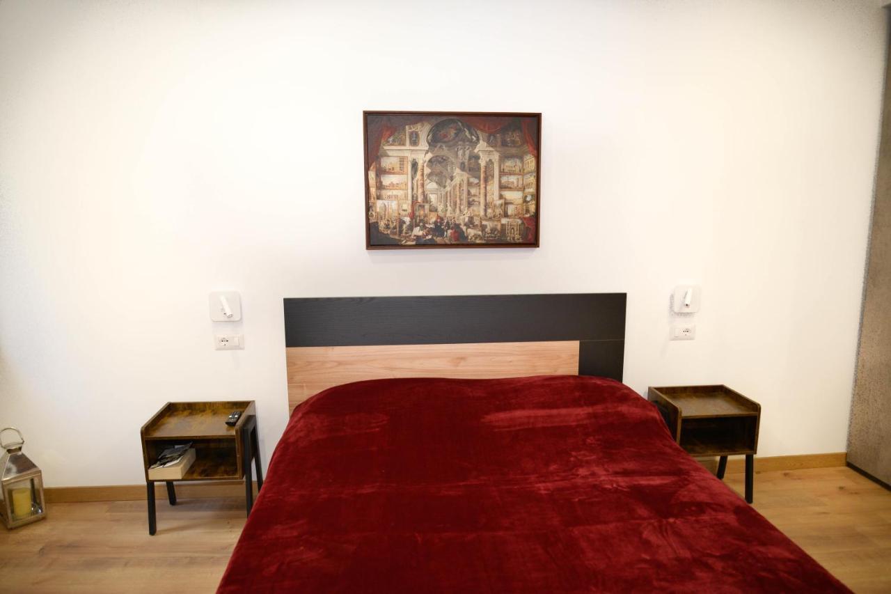 Fidia Palace Claudia'S Apartment Colosseo Rom Eksteriør billede